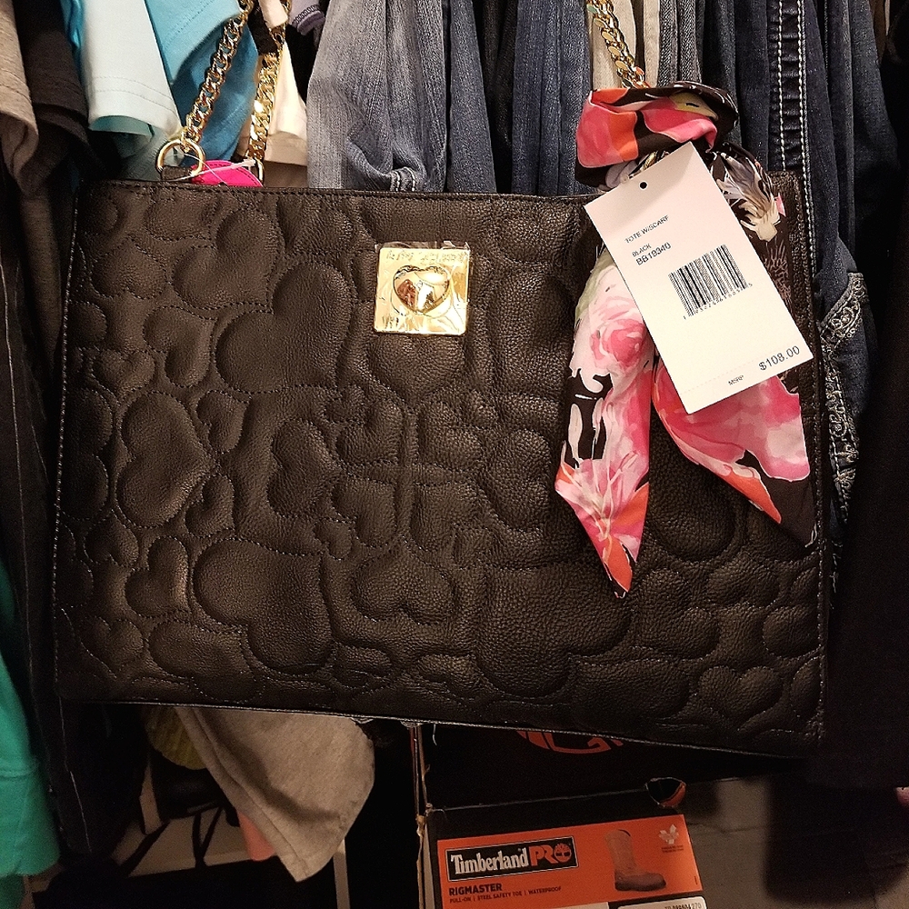Betsey Johnson purse